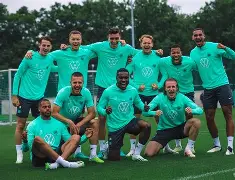 埃因霍温迎足总杯关键赛;国际比赛日再遭质疑;目标明确;阵容厚度经受考验(埃因霍温最新球员名单) 埃因霍温迎足总杯关键赛;国际比赛日再遭质疑;目标明确;阵容厚度经受考验(埃因霍温最新球员名单)