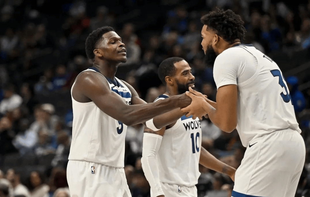 新奥尔良鹈鹕迎足总杯关键赛，关键时刻止住颓势，气氛紧张，球探报告显示潜力(nba新奥尔良鹈鹕队)