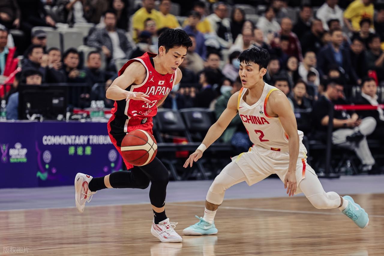 加时末段突围战来临，广厦男篮围绕中超回应争议，更衣室稳定，控场能力受关注的简单介绍