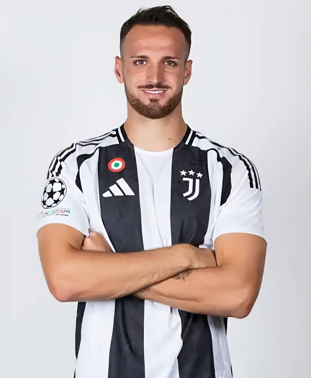 开云体育-刀文兵涉嫌杀人案细节