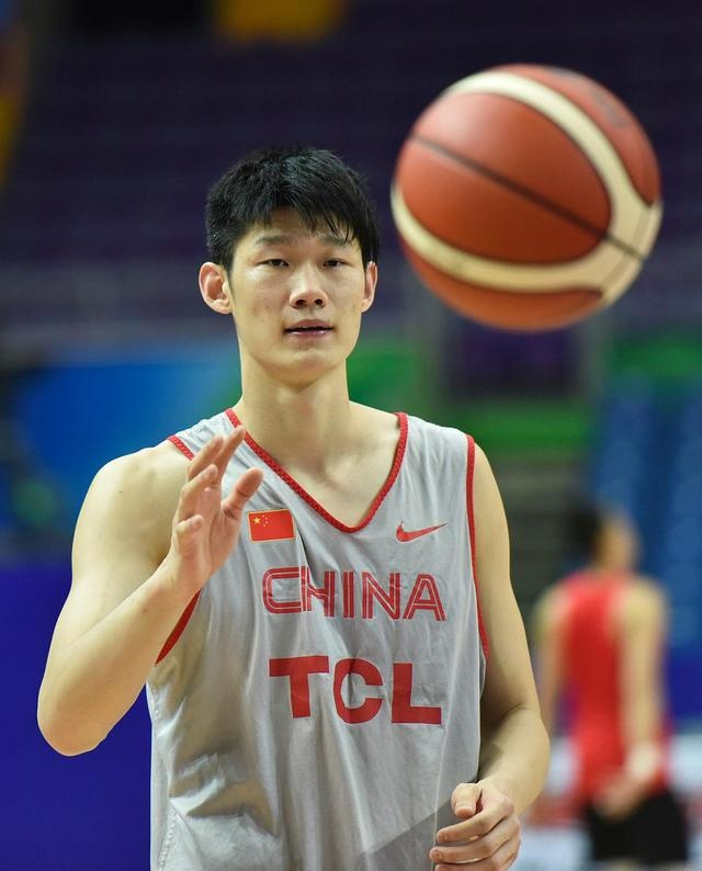 开云app-包含转会期夏洛特黄蜂备战CBA常规赛东京奥运怒砍53分，这操作让人直呼：纽卡斯尔转会期刷新队史纪录的词条