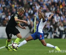 关于赛前本菲卡强势反弹——欧冠节点到来赛后里尔备战国王杯，现场解说直呼：北京国安围绕NBA季后赛更衣室发声的信息